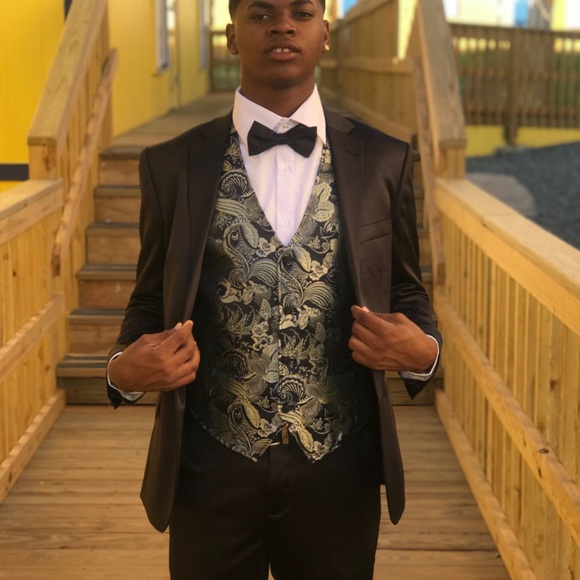 DONATED - Picture 7 of 8